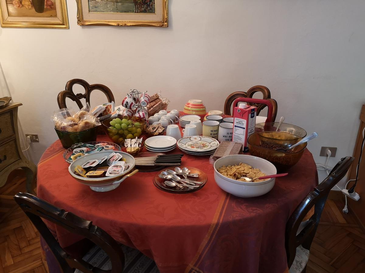 Wanderlust Bnb Pisa Buitenkant foto
